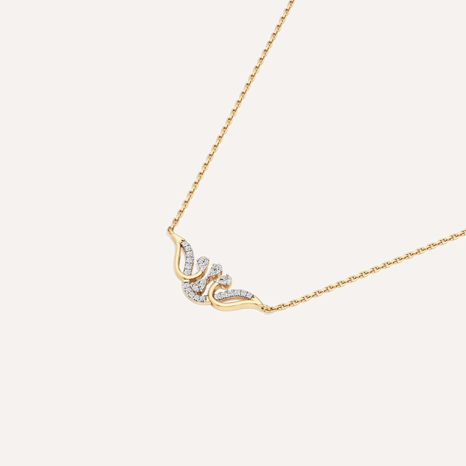 Swan Curve Pear Diamond